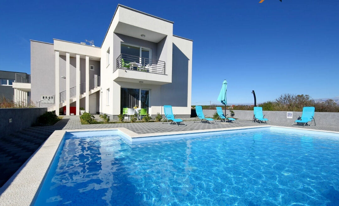 Attraktive Villa mit privatem Pool, Nin Zaton