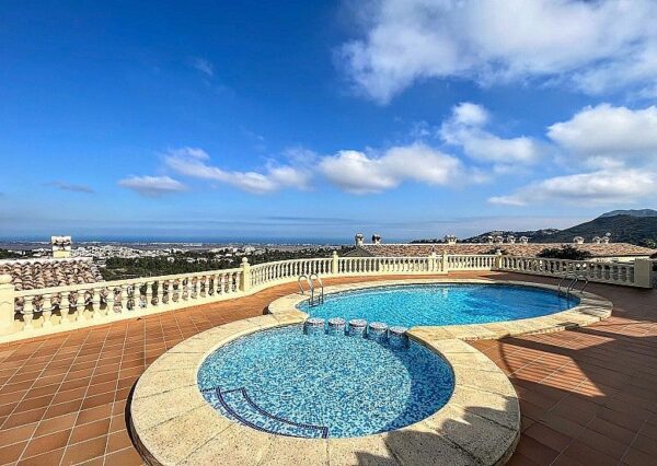 enovia real estate Stadthaus in Aguilas Rafol dAlmunia 1