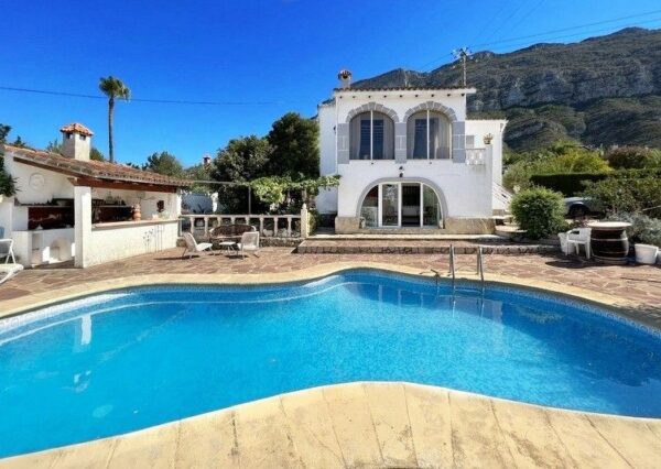 enovia real estate Villa in Denia Region North Costa Blanca 1