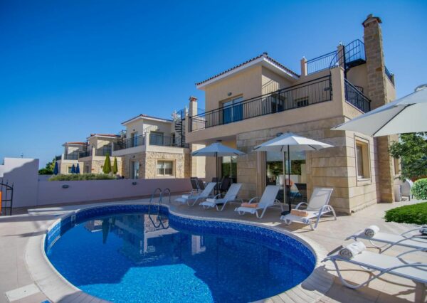 enovia real estate Villa in Polis Paphos 3