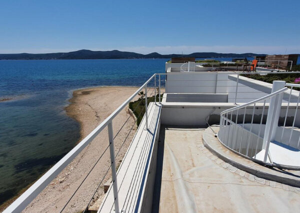 enovia real estate neues Appartment am Meer in Sukosan 5