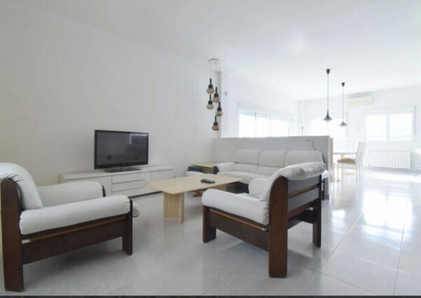 enovia real estate turis 1