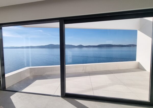 enovia real estate sukosan 10