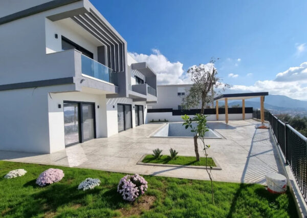 enovia real estate bar villa 20