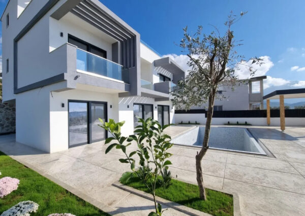 enovia real estate bar villa 7
