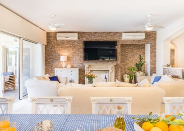 enovia real estate coral bay 4