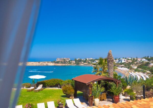 enovia real estate coral bay 9