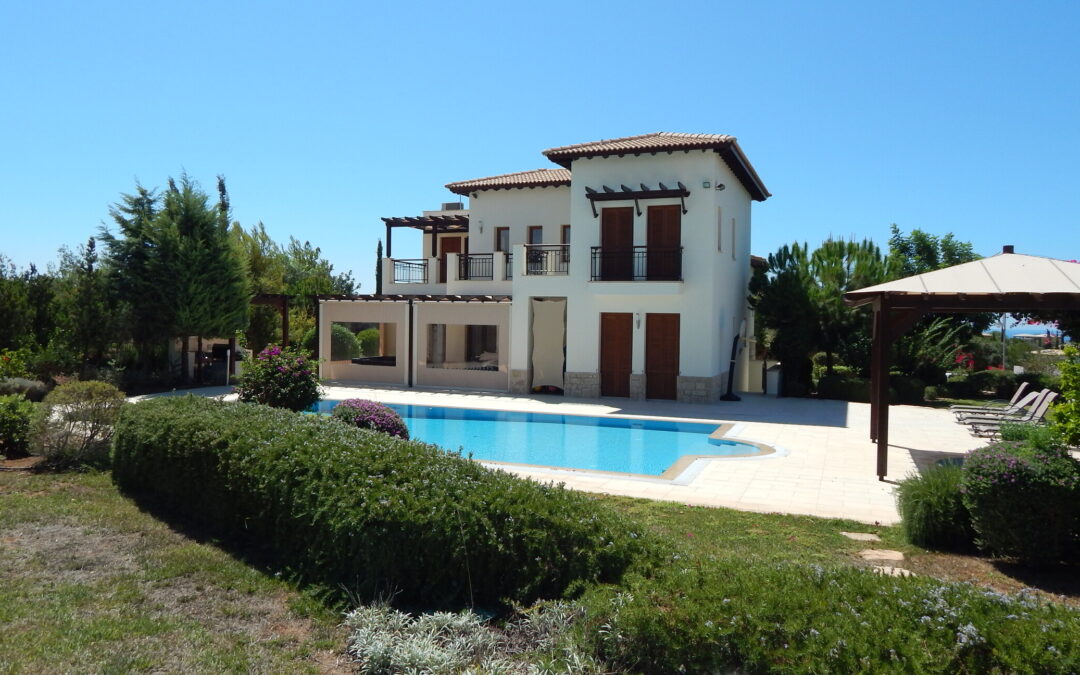 Fabelhafte freistehende Villa mit 5 Schlafzimmern und privatem Pool Aphrodite Hills