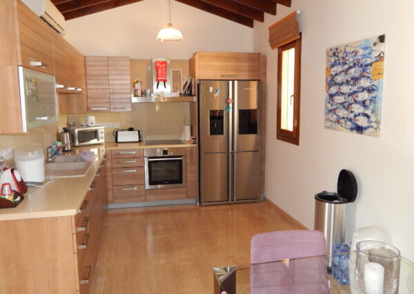 enovia real estate aphrodite hills 4